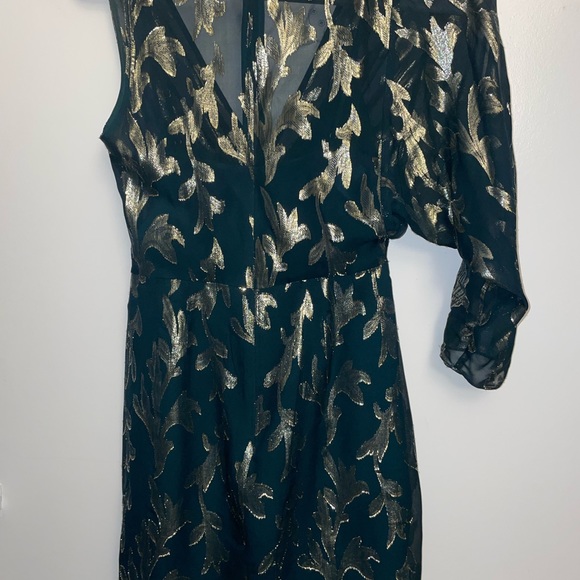 BCBG Max Azria Size 4 Dress - Picture 3 of 6